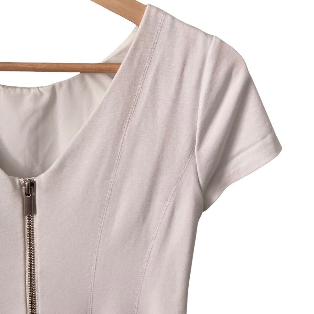 Banana Republic White Round neck Mini Dress in Size 2P - Picture 7 of 13